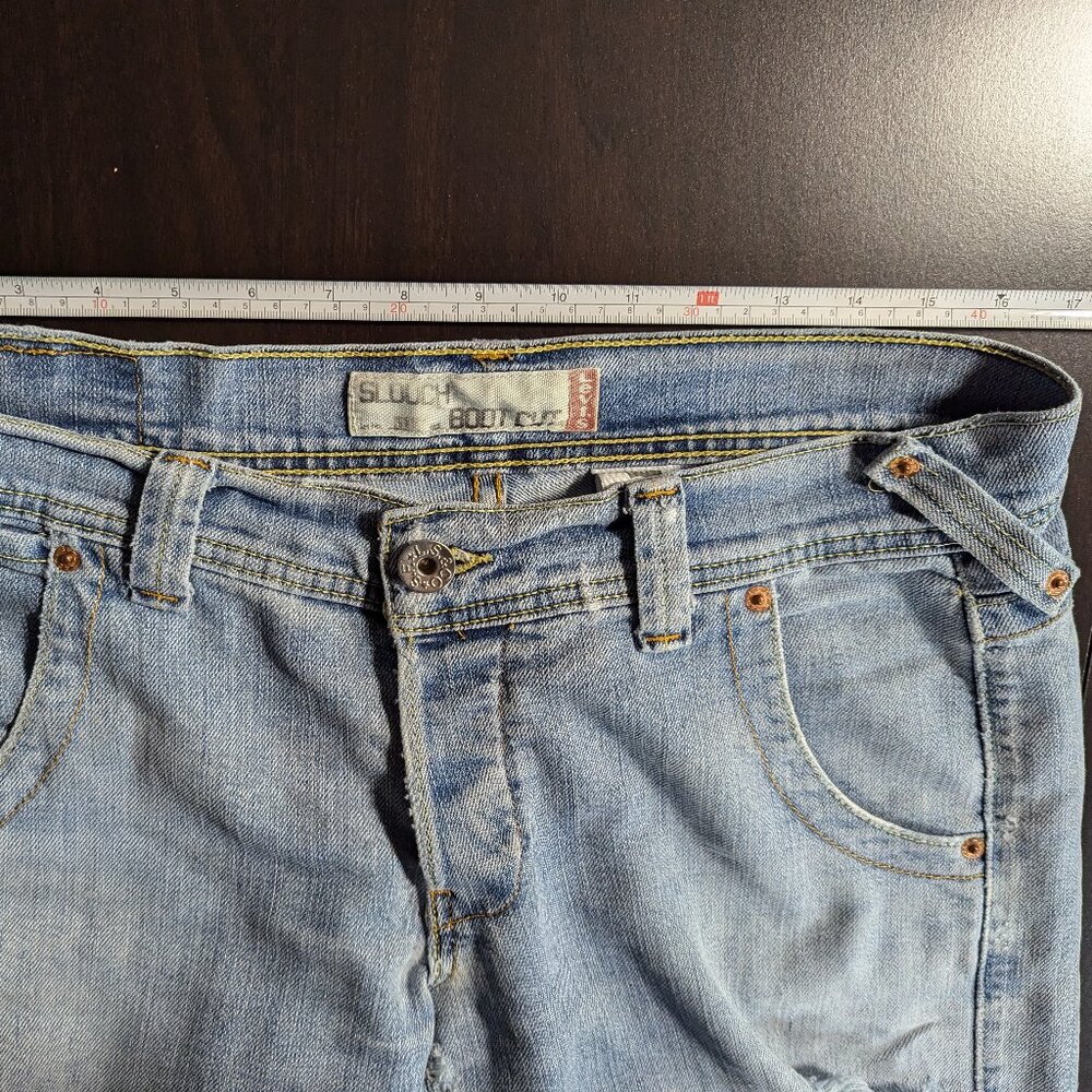 Vintage Levi's Slouch Boot Cut 518 Jeans, Size 9M - Picture 2 of 9